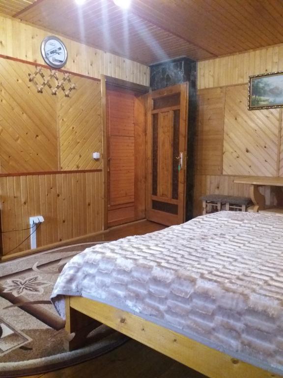 Hôtel Bee House à Bukovel Extérieur photo