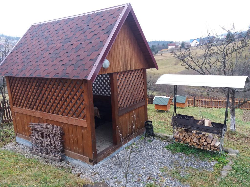 Hôtel Bee House à Bukovel Extérieur photo